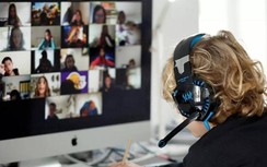 Học nhóm, họp online: Làm gì khi người lạ quấy rối?