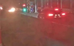 Trạm BOT Ninh Xuân bị ném bom xăng trong đêm tối