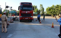 Quảng Trị: Xử nghiêm ô tô vi phạm kích thước thành thùng, chở quá tải