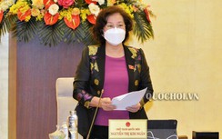 Chủ tịch Quốc hội: Cách ly xã hội nhưng phải đảm bảo công việc