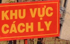 Tạm đình chỉ 2 cán bộ cấp tá bị tố "vận động" tiền trong khu cách ly