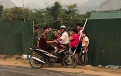 Khởi tố vụ phá ô tô "náo loạn" ở Hòa Bình