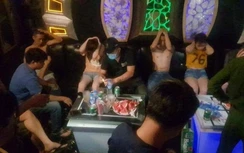 Bắt 13 nam nữ tổ chức tiệc ma tuý trong quán tẩm quất thư giãn