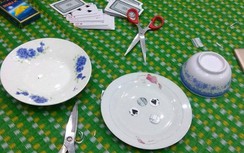 Bị giam giữ, đánh đập, bắt gia đình trả tiền chuộc vì chơi cờ bạc bịp