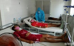 3 nạn nhân vụ chìm tàu ở cửa biển Định An có biểu hiện sốt cao