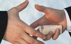 Tham nhũng vặt đã giảm, người dân còn phải "lót tay" những chỗ nào?