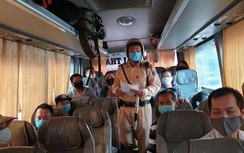 Hàng loạt xe khách vi phạm giao thông ngay đầu kỳ nghỉ lễ 30/4-1/5