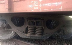 Tàu hàng gặp sự cố trật bánh, đường sắt gián đoạn hơn 5 tiếng