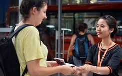 Hàng không "đua" khuyến mãi hút khách hậu Covid-19