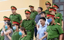 Cựu Giám đốc Sở GD&ĐT tỉnh Hòa Bình nhận trách nhiệm vụ gian lận điểm thi