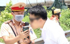 Cả nước tổng kiểm tra phương tiện: CSGT được dừng các xe kiểm tra giấy tờ