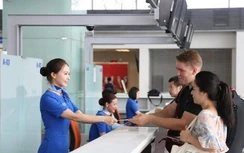 Lo “lọt” khách cấm bay vì công ty phục vụ mặt đất không có danh sách