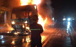 Nguyên nhân xe đầu kéo bất ngờ cháy ngùn ngụt trên Quốc lộ 1A