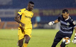 Nhà vô địch V-League gây bất ngờ với “ông lão”