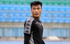 Quyết định khó tin sau màn tỏa sáng của thủ thành Bùi Tiến Dũng