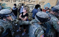 Ông Trump huy động toàn lực, sẵn sàng trấn áp người gây rối