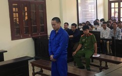 Lĩnh 12 năm tù, lái xe tông chết 5 người ở Hải Dương cúi đầu xin lỗi