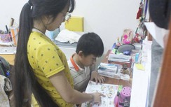 Thương cảnh ông bà già yếu nuôi hai cháu mồ côi nguy cơ đứt gánh học hành