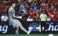 Vì sao các đội bóng V-League không “giải cứu” Văn Lâm?