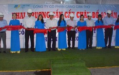 Cảng Cái Cui đưa vào hoạt động cần cẩu chân đế 40 tấn đầu tiên ở ĐBSCL