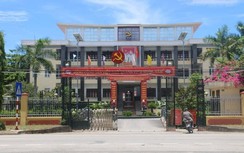 Tạm đình chỉ công tác nữ bí thư huyện đoàn có quan hệ "ngoài luồng"