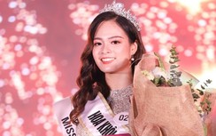 Ngắm nhan sắc nữ sinh 2001 đăng quang Hoa khôi Báo chí 2020