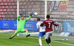 Tin thể thao mới nhất 21/6: "Báu vật để dành" của thầy Park nhận "đòn đau"