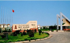 Nữ công nhân chăm sóc cỏ bị xe nâng đâm tử vong trong khu công nghiệp