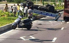 Tin mới nhất về sức khỏe 2 chiến sỹ trên xe CSGT bị xe tải tông