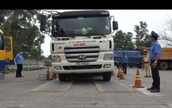 Thừa Thiên-Huế: Gần 40 tài xế bị tước bằng lái vì chở quá tải