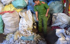 Kinh hãi cơ sở phế liệu thu gom cả rác y tế, bơm kim tiêm đã qua sử dụng