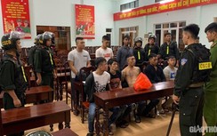 Hỗn chiến trăm người mặc đồ đen ở Đắk Lắk: Công an bắt khẩn cấp 9 đối tượng