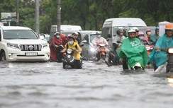 TP.HCM "càng chống càng ngập", chuyên gia nói "ý thức người dân kém"