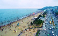 Du khách Hà Nội và cán bộ biên phòng đuối nước ở biển Sầm Sơn lúc rạng sáng