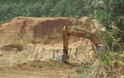 Chủ tịch xã để doanh nghiệp khai thác đất trái phép bị đề xuất kỷ luật