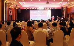 Báo chí họp bàn, tìm kiếm mô hình kinh tế mới