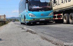 Nhiều tuyến đường miền Trung bị hằn lún sau 2 tháng nắng nóng lịch sử