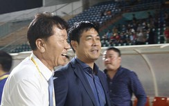 Đội bóng của Công Phượng chơi chiêu "độc" giống "hàng xóm"