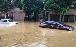 Mưa lớn “nhấn chìm” nhiều tuyến đường ở TP. Lào Cai