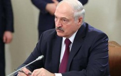 Tổng thống từng coi Covid-19 là "bệnh tâm thần" đã bị nhiễm virus