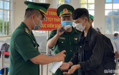 Quảng Ngãi có ca nhiễm Covid-19 đầu tiên, một huyện hoãn 34 đám cưới