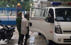 Bắt khẩn cấp người đàn ông 59 tuổi để điều tra hành vi hiếp dâm bé 8 tuổi