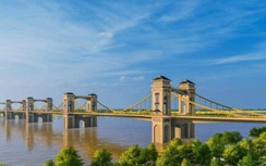 Hà Nội cân nhắc phương án kiến trúc cầu Trần Hưng Đạo vượt sông Hồng