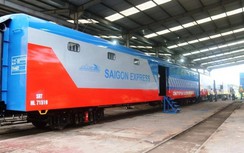 Xe lửa Dĩ An bàn giao 5 toa xe hành lý chất lượng cao