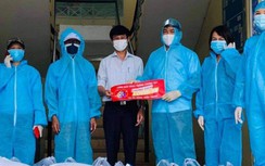 Cùng Báo Giao thông chống Covid-19: Hàng trăm suất quà hỗ trợ hộ nghèo