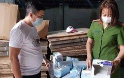 Tạm giữ gần 900.000 chiếc khẩu trang y tế không rõ nguồn gốc ở TP.HCM