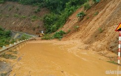 Mưa lớn gây ách tắc giao thông tại nhiều tuyến đường ở Sơn La