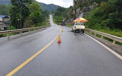 Video TNGT ngày 18/8: Tự đâm vào hộ lan bên đường, 1 người tử vong tại chỗ