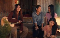 Video: Ca khúc viết về người chết được gã sở khanh hát để "cua gái"