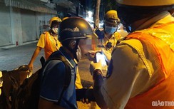 Bị đo nồng độ cồn, “ma men” móc tiền đưa CSGT năn nỉ bỏ qua vi phạm